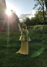Cosplay-Cover: Tinkerbell (Design by Hannah Alexander)