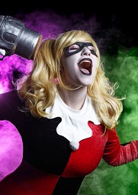 Cosplay-Cover: Harley Quinn {Classic Suit}