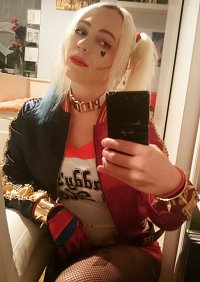 Cosplay-Cover: Harley Quinn (Suicide Squad)