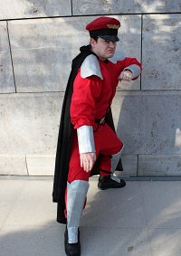 Cosplay-Cover: M. Bison