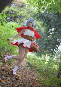 Cosplay-Cover: Rem [Red Riding Hood]