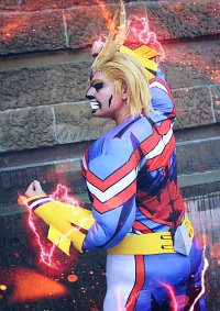Cosplay-Cover: All Might *Golden Age*