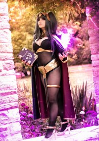 Cosplay-Cover: Tharja - Fire Emblem